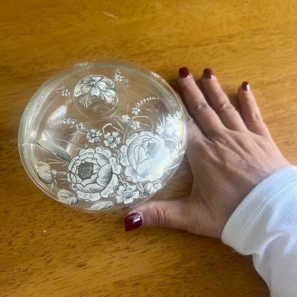 Glass bowl with cover - Picture 3 of 5